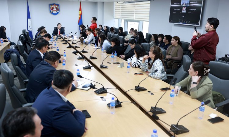 Үе тэнгийн дээрэлхэлтийн эсрэг ЕБС-иуд хамтарч ажиллана