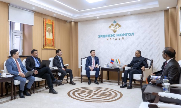 Энэтхэг рүү коксжих нүүрсний дээжийг туршилтаар тээвэрлэнэ