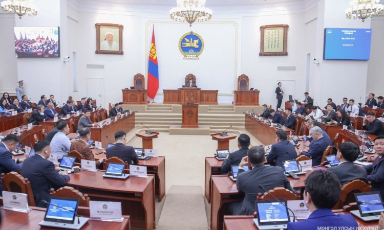Улсын Их Хурлын даргыг сонгох асуудалд АН-ын бүлэг завсарлага авлаа