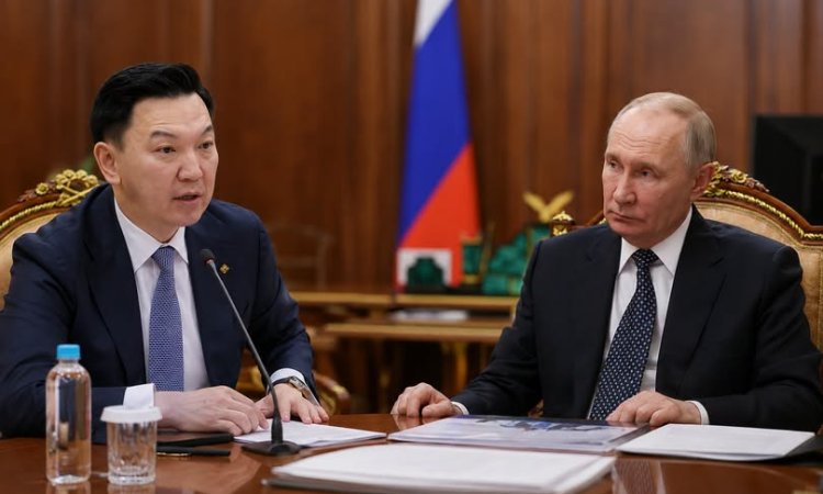 В.Путин, Н.Учрал нар Владивостокт уулзана